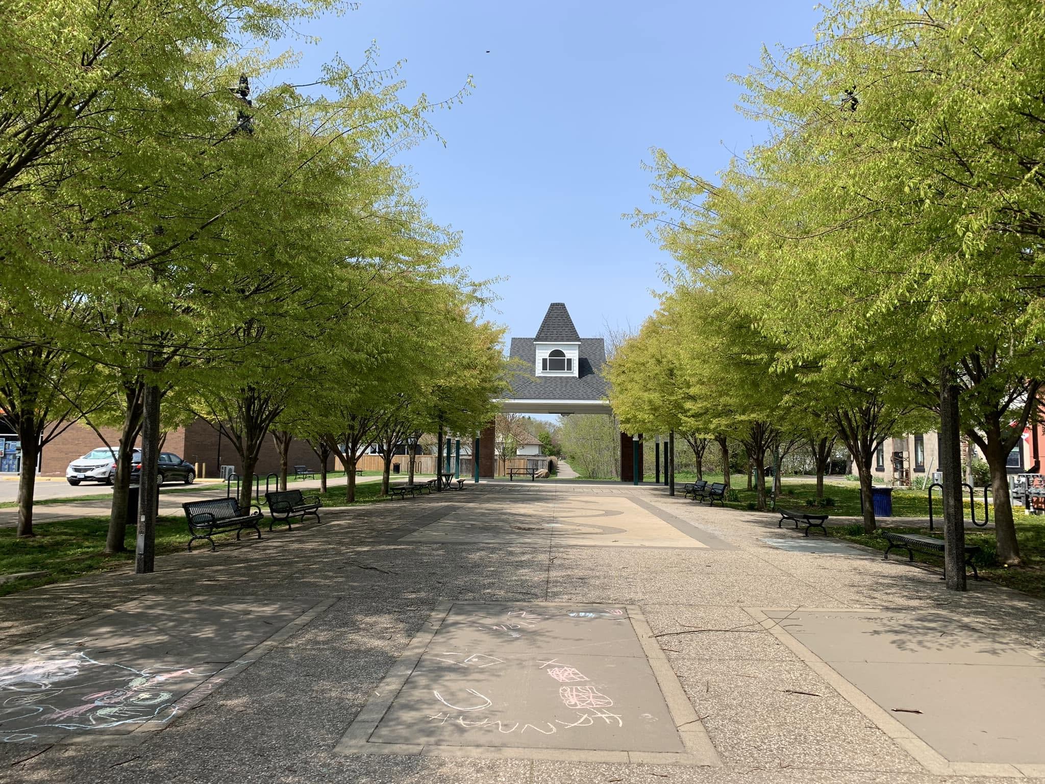 Village Square in Ridgeway